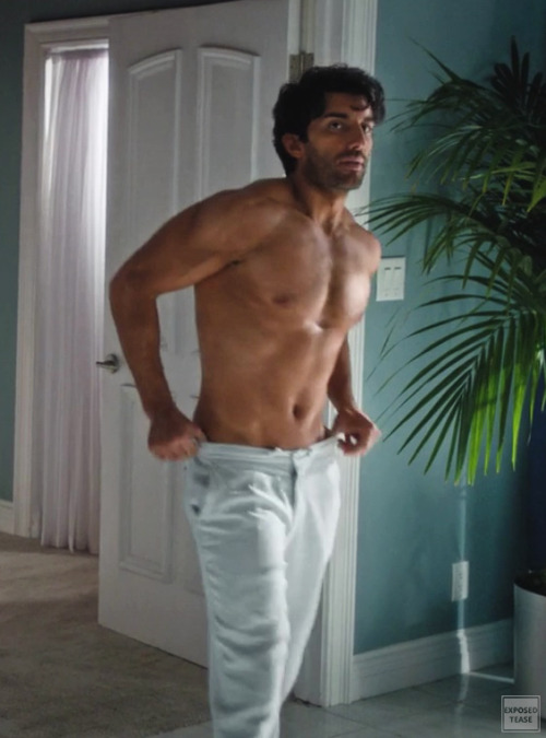 celebrityscenes:  Justin Baldoni in Jane The Virgin