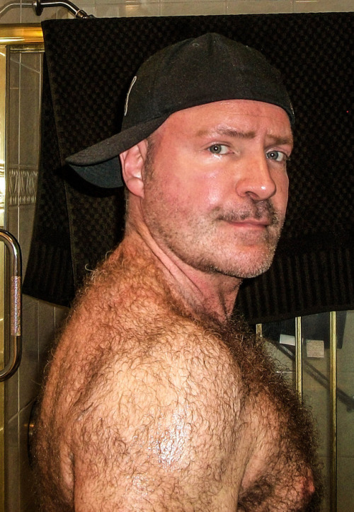 bodybuildingeric:  big hairy shoulders