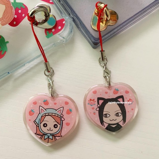 hachi and nana phone charm 