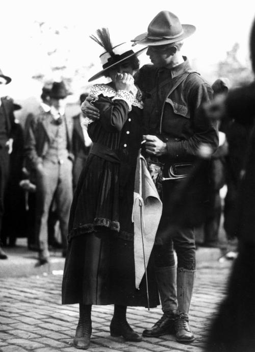 chubachus: An American soldier of the 71st New York Infantry Regiment saying goodbye to his sweetheart as his regiment leaves for training at Camp Wadsworth in Spartanburg, South Carolina, 1917.  And 95 years after this picture, I said goodbye to my loved