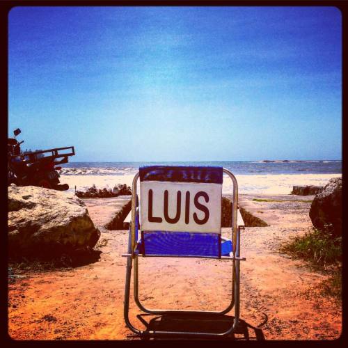 When You Touch Me I'm Feel The Flame... #sol #vero #beach #sun #standing #rayofthesun #hot #heat #fever