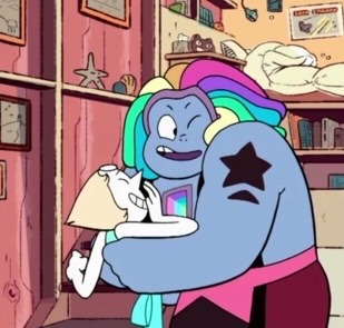 heckyeahbispearl: swordlesbianopinions:    if youre gay, weak, love swords, and just