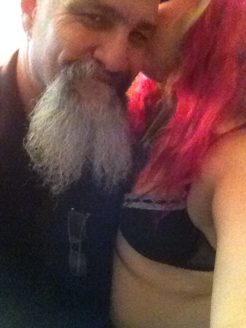 cricketrosethorn:  Me and my wonderful Papa! Mussed hair and bright smiles, happy girls and happy Daddies!