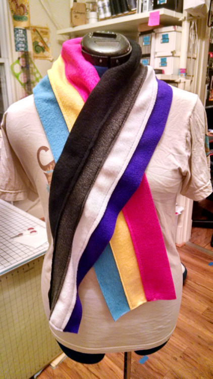 nightengaleneedles:Nightengale Needles has Split TWO FLAG Pride scarves!Fall under two different pride flags? Want to sh