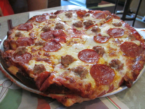 foodishouldnoteat:  if you love food follow my blog! 