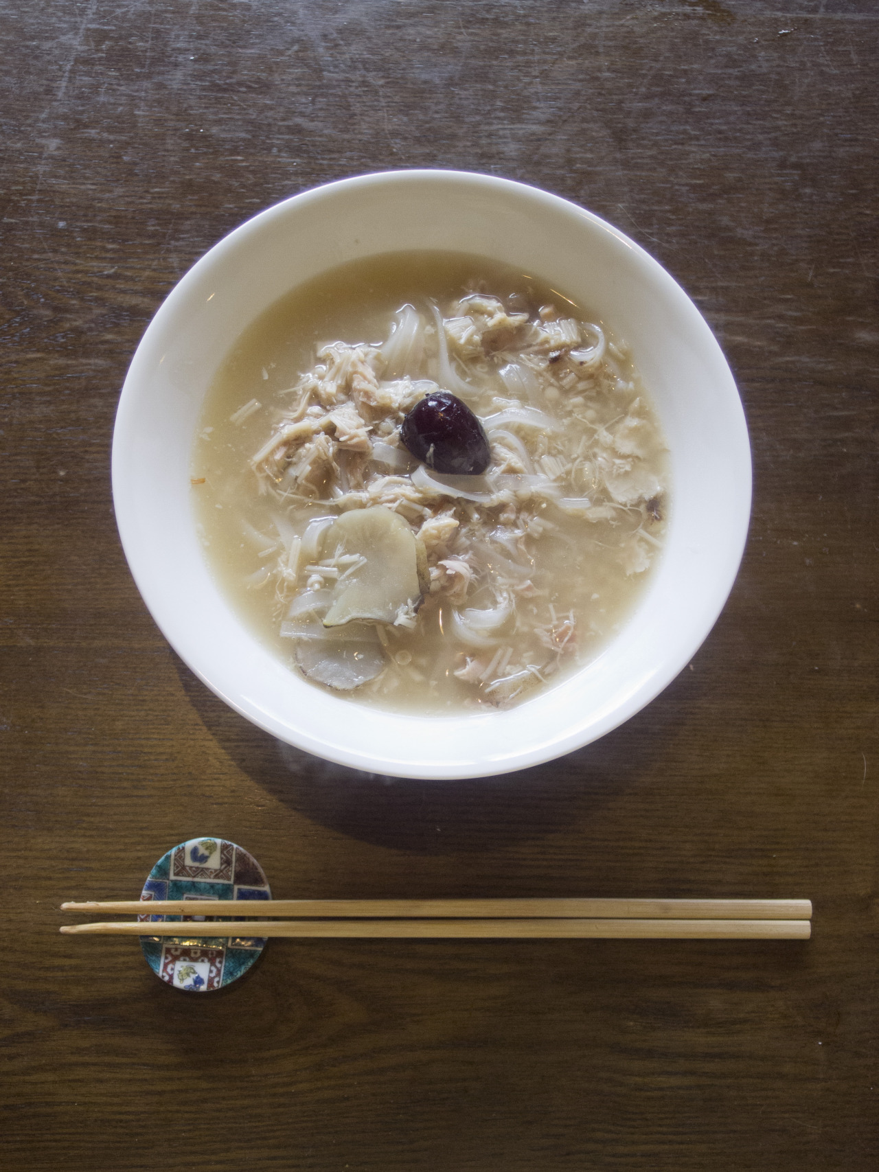 キクイモと鶏肉のスープ