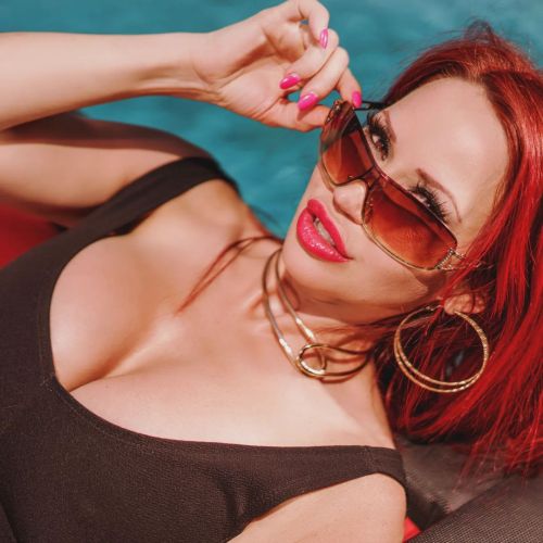 biancabeauchamp:  It’s the time of the year to surround us with warmth wouldn’t you agree? NEW SET at ILOVEBIANCA pool time and sunglasses! Posh! #redhead #sunglasses #pool #water #hot #redlips https://www.instagram.com/p/Ca2MPclLrDC/?utm_medium=tumblr