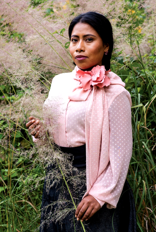 thevillainess:  YALITZA APARICIOVogue Mexico /   Photographed by César Durione (January 2020)