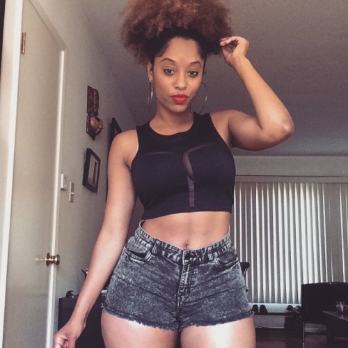 afrodesiacworldwide:  theshelahmarie   
