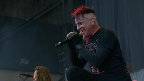 HELLYEAH is slaying it at Knotfest