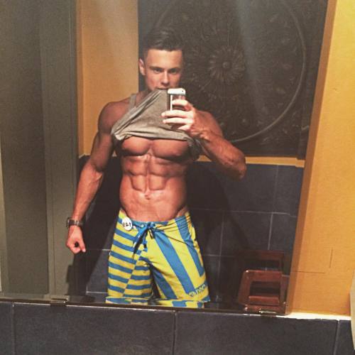 lumbrjax:  Instagram user @johnny_steinbach http://ift.tt/27KKJ92