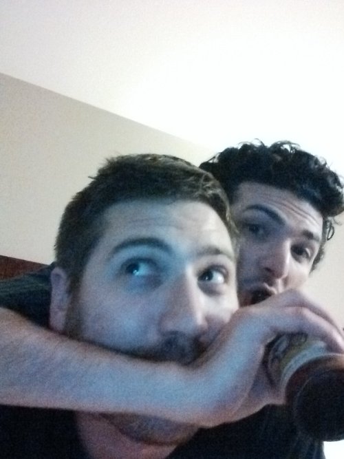 papabruce: just two guys bein’ dudes [x]
