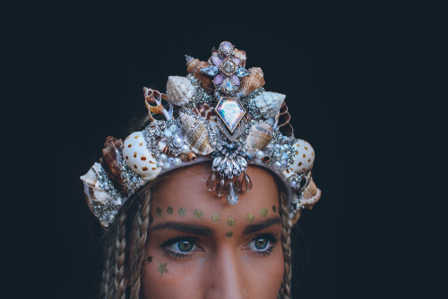 megarah-moon: “Mermaid Crowns” by Chelseas Flowercrowns Chelsea started as a florist in Melbourne, Australia when she was a teenager and has always been passionate about nature and floristry. She then began to create flowercrowns to cover her scar