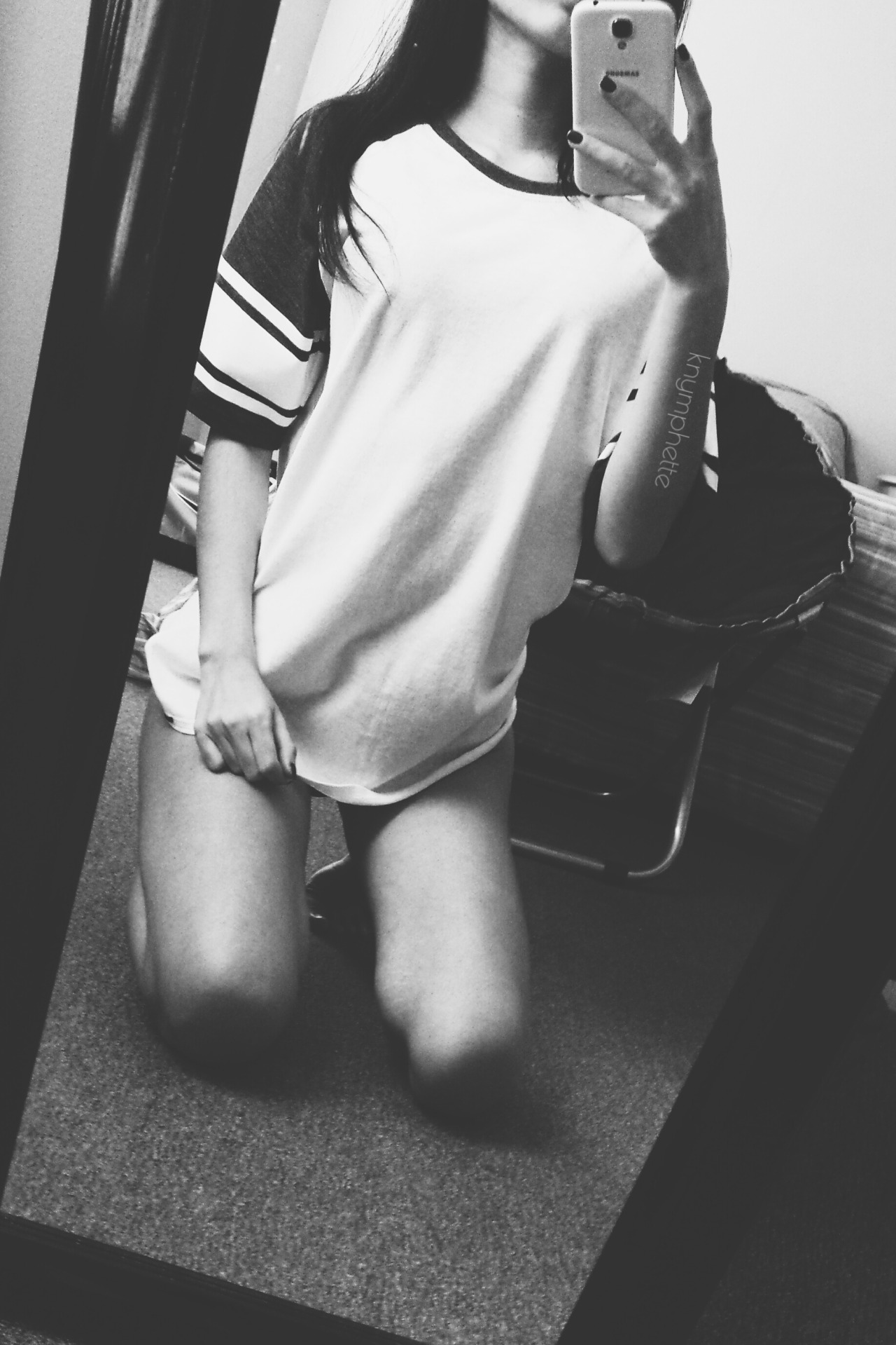 knymphette:  🌚🌚