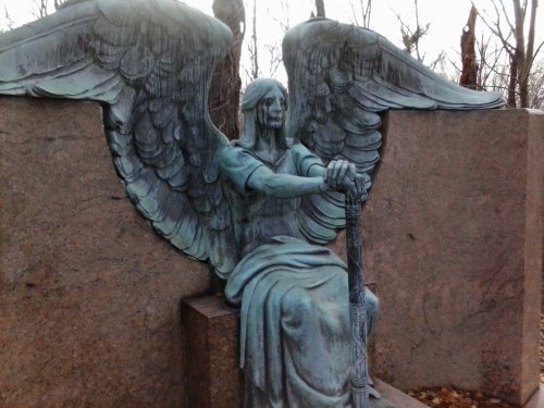 sixpenceee:  These gravestones are amazing. Cemetery porn pictures
