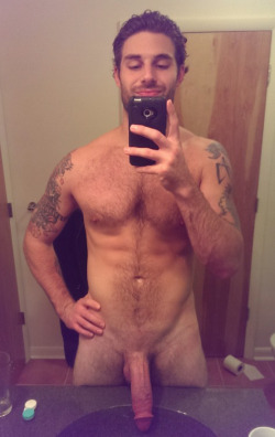 cuddlyuk-gay:    I generally reblog pics of guys with varying degrees of hair, if you want to check out some of the others, go to: http://cuddlyuk-gay.tumblr.com   