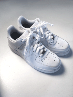 juicydistortion:  New shoes! 