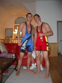 wrestlersandsinglets:  Follow me for Hot