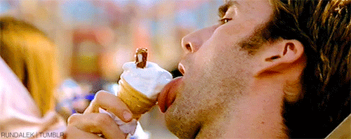 candercam: rundalek: Blackpool - Episode 2❥ Still my favorite David Tennant gif.