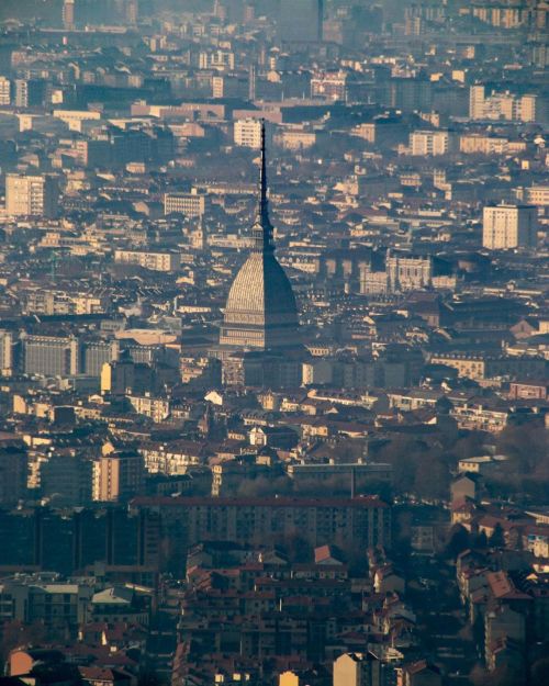 disastriovunque: Senza l'Italia, Torino sarebbe più o meno la stessa cosa. Ma senza Torino, l'Itali