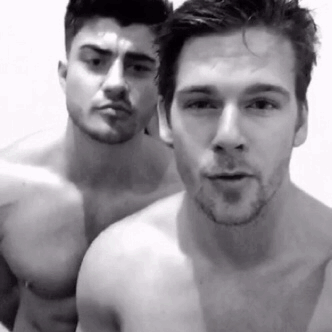 fuckyoustevepena:  Joss Mooney’s Dick Slip with Booty Flash.