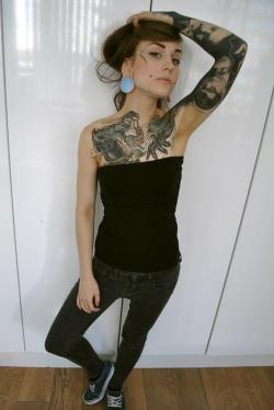 Girls With Tattoos