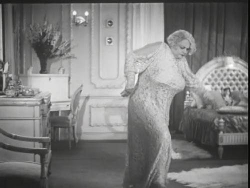 letterboxd-loggd: How to Undress in Front of Your Husband (1937) Dwain EsperMay 14th 2022