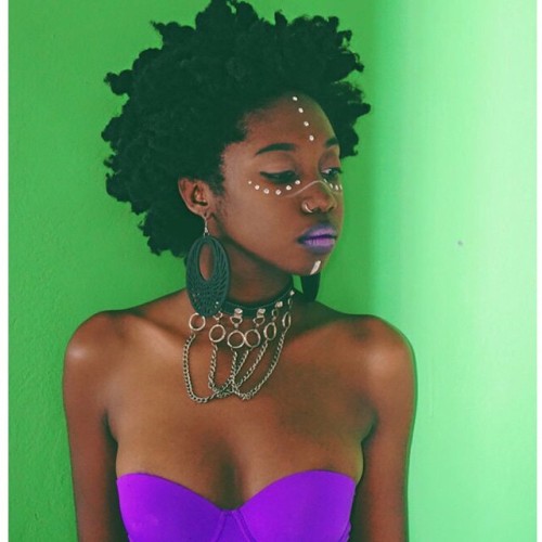 Flawless #2FroChicks #purple #2FroChicks #NaturalHair #NaturalGirlsRock #BrownBeauty #BrownGurl #Bad