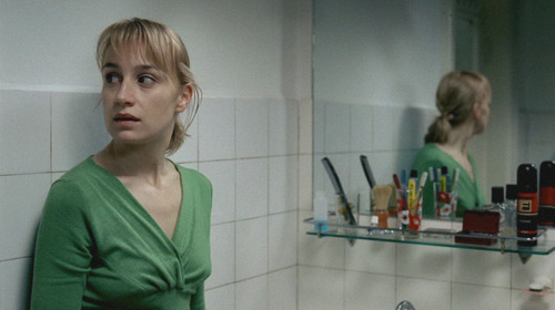 idioteque:4 Months, 3 Weeks And 2 Days (4 Luni, 3 Săptămâni Si 2 Zile) (2007) Cristian Mungiu