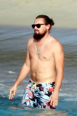 shirtlessmalecelebs:  Leonardo DiCaprio