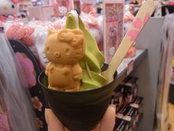 petitcho: 濃厚ソフトクリーム　ミックス（２８０円）☆