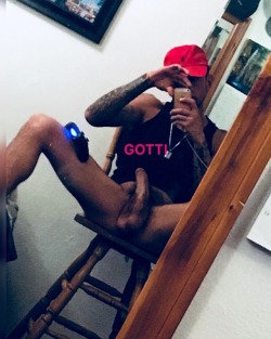 young1gotti:  Come suck all this cum out