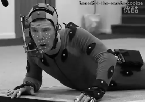 cumbermums:  benedict-the-cumbercookie:  I saw a comment that Smaug was missing from my bad ass Ben gifset, well here you go.  Mo-cap everywhere tonight x 