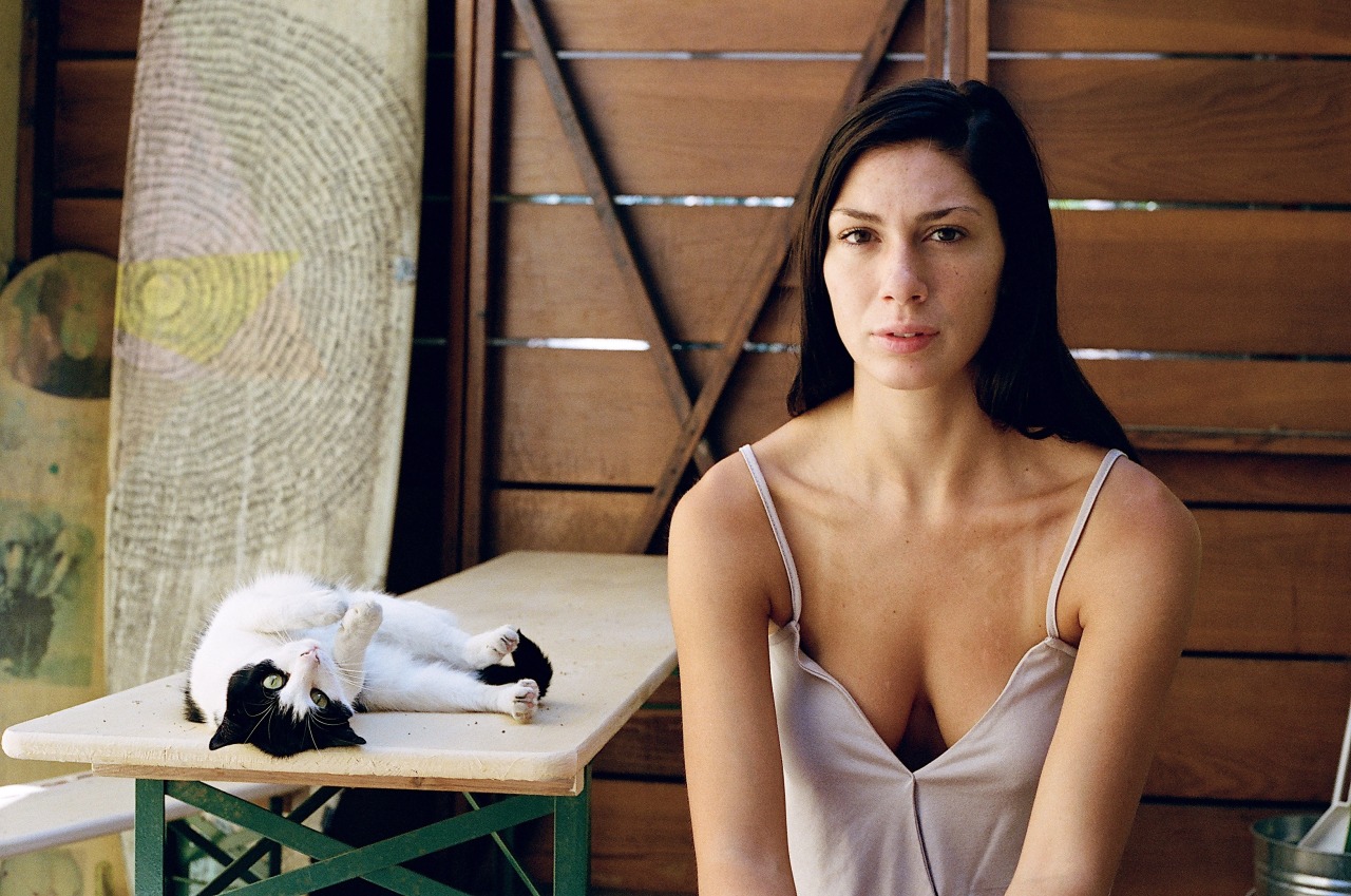 creativerehab:  Sydney and kitty.Lo-res 35mm film scan.
