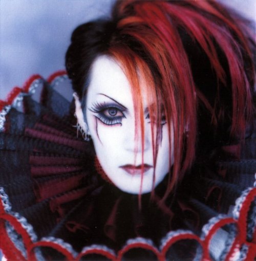 snakedisorder: Malice Mizer, Gardenia Booklet, 2001