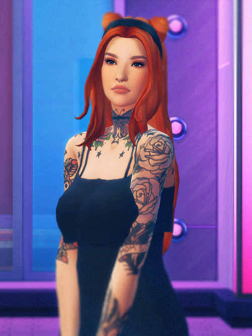 I have some dope makeup, freckles and tattoos. This week in coming <3I’m  hoping to release a sim