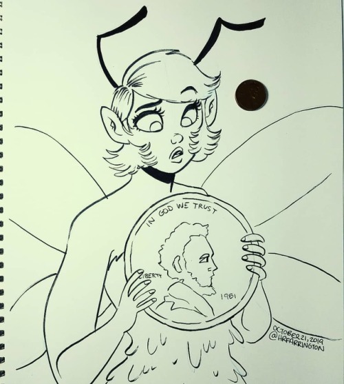 I didn’t have time to shade today! Here’s day 21 - a pixie with her treasure :) . . . . 