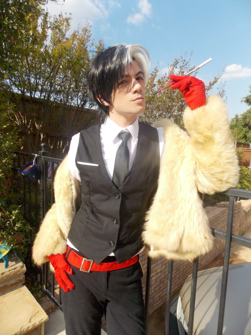 fahrlight: ravenhallow: keystonecougar: nipahdubs: Male Cruella De Vil is now finished (with Fur coa