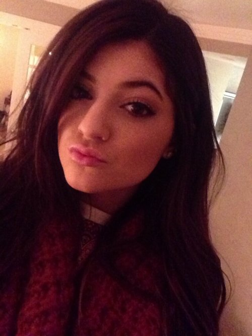 jenner-news:  Kylie: “Dinner”