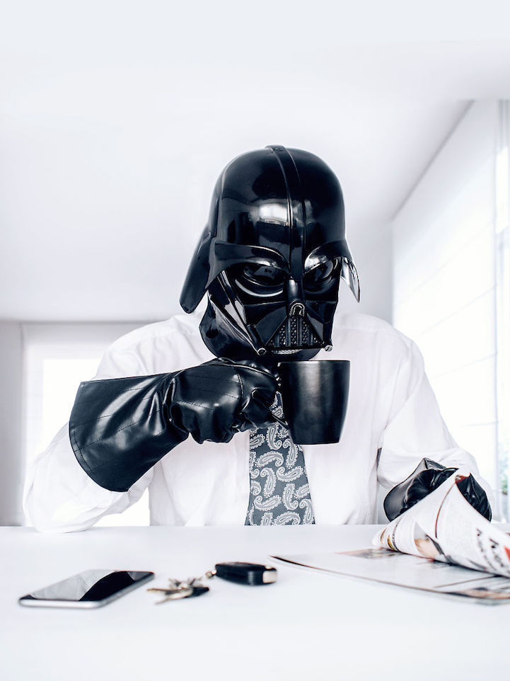 archiemcphee:  Darth Vader is a busy Sith Lord, but his life isn’t all throttling