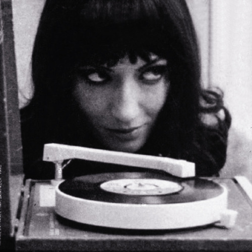 Dusty Records & Turntables