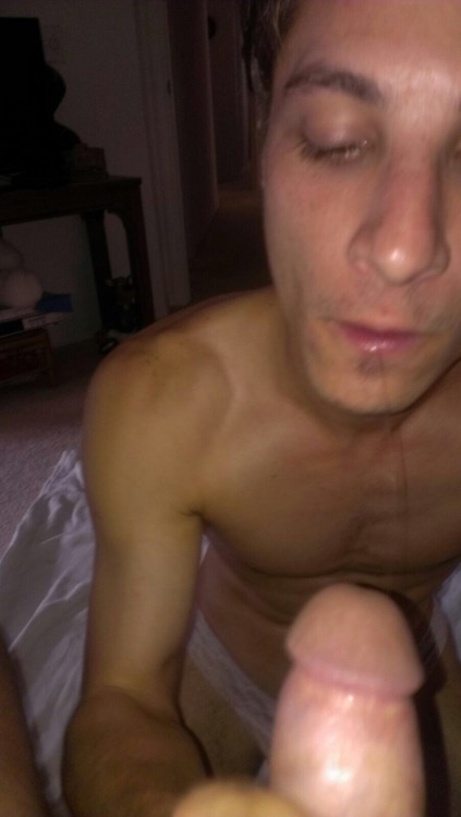 faggotshavechoresnotrights:  Faggot in action featuring Devin Garrett available to Alphas in and around Tampa, Florida.KIK: devsub