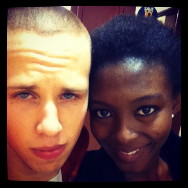 EBONY/BLACK