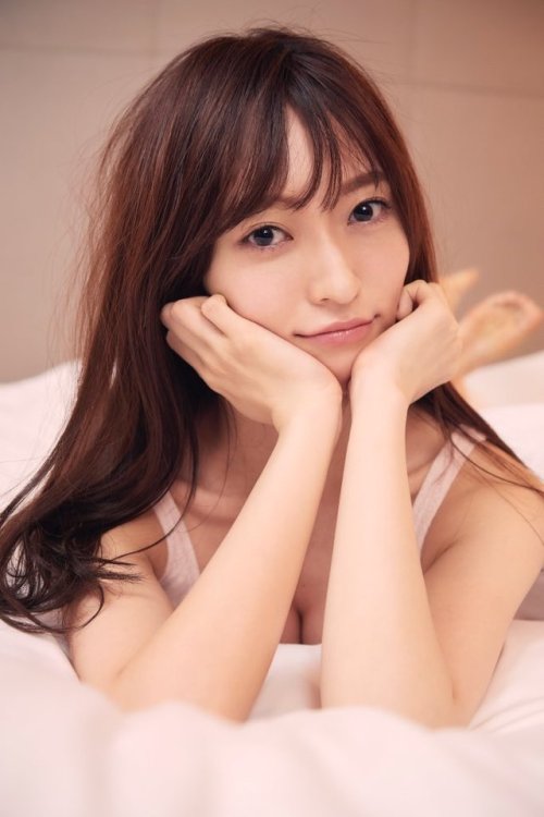 deepbluetomato:    山口真帆 (元NGT48) 