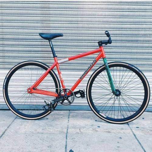 webuildweride:  #regram from @brooklynmachineworks - beauty! Ridden by @ryanacarey #brooklynmachinew