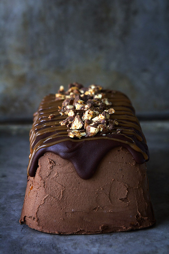 lets-just-eat:  Snickers Semifreddo Cake 
