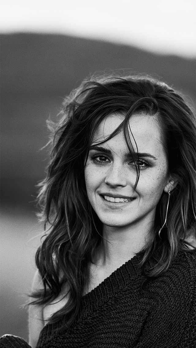 watsonlove:  Emma Watson Lockscreens/Wallpapers