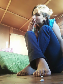 porch69:  itsallaboutthetoes:  It’s all