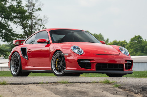 Guten Tag, hübsche Frau! The team at Eastside Auto Spa turned this 997 Porsche 911 GT2 into a real h