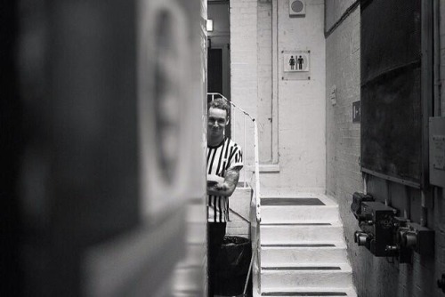 1975vevogue:  George lurking.